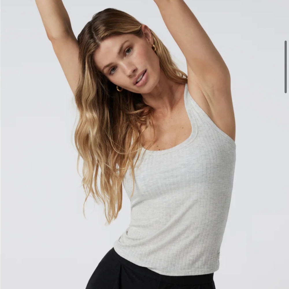 Vuori Plie Gray Ribbed Tank Top
